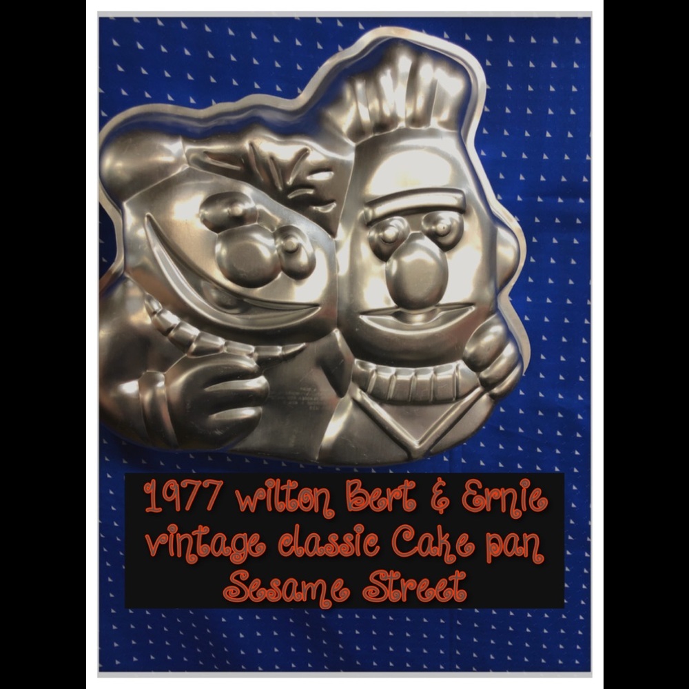 1977 Bert and Ernie cake pan made by Wilton vintge
